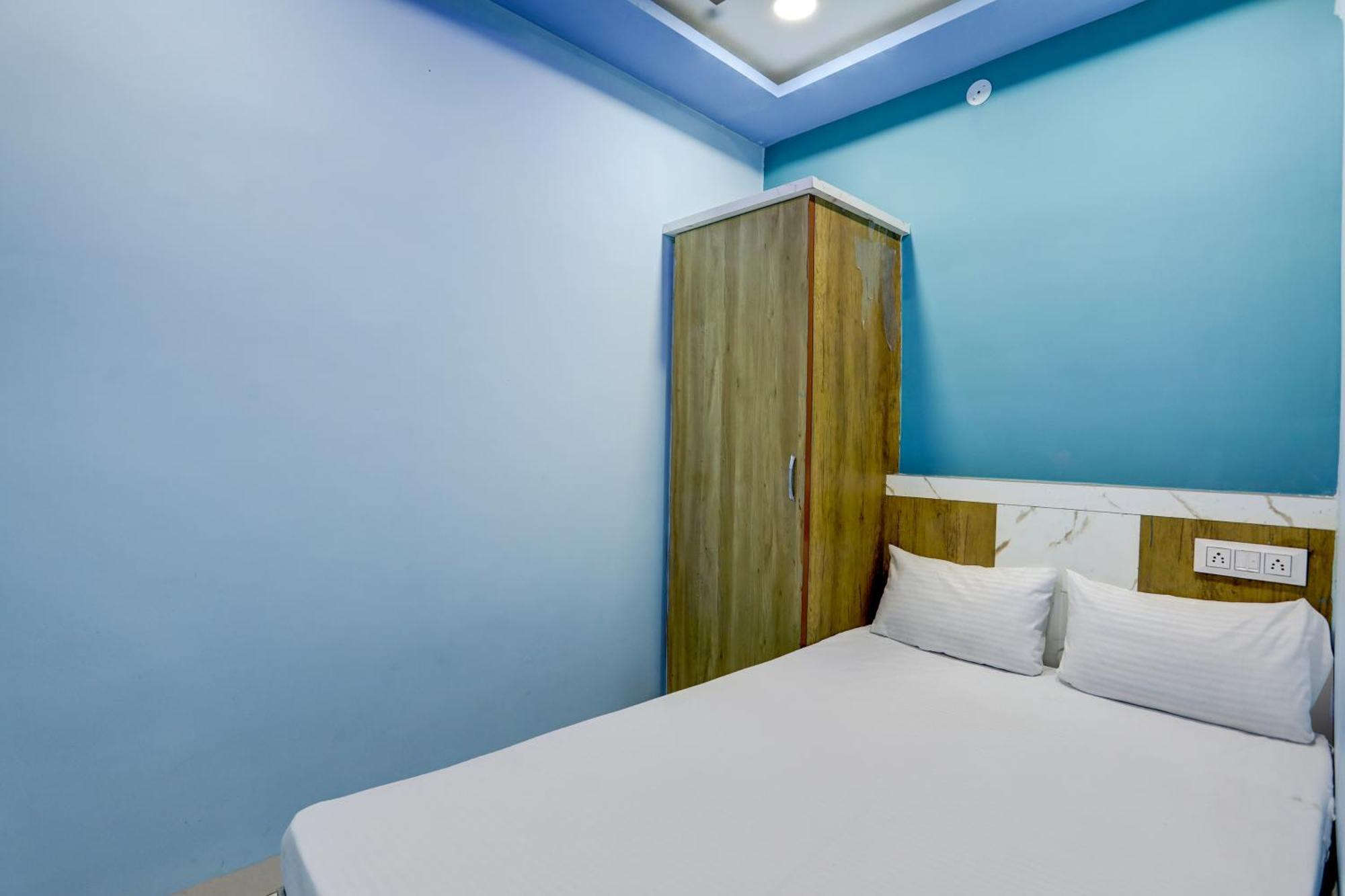 Spot On Hotel Ronak Place Indore Buitenkant foto