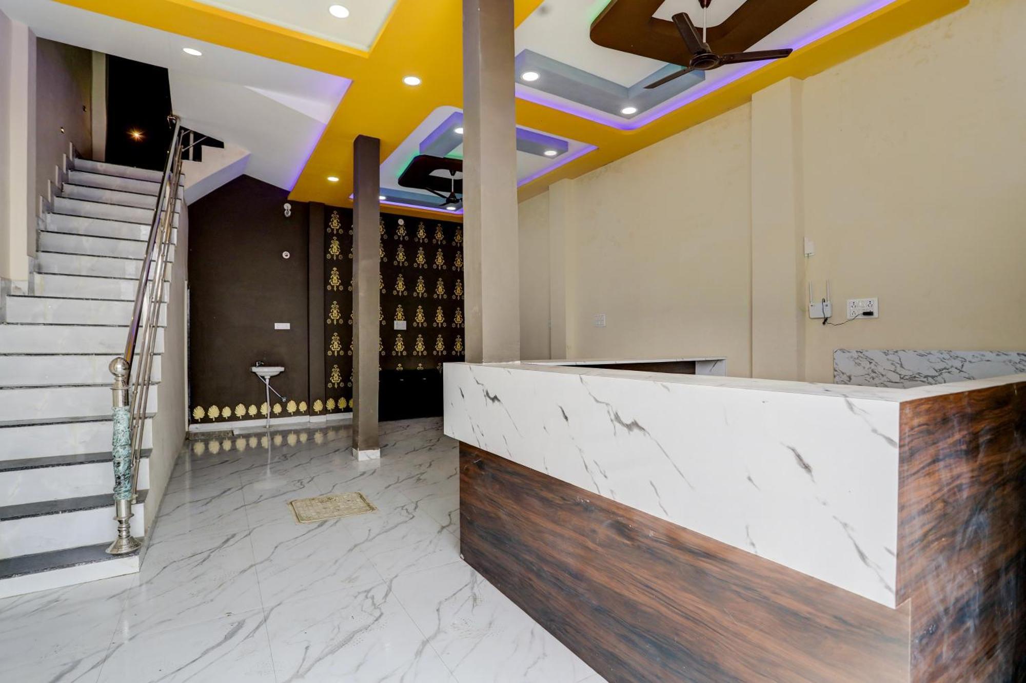 Spot On Hotel Ronak Place Indore Buitenkant foto